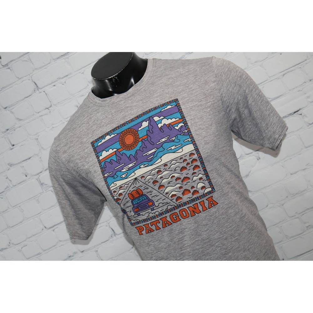 Patagonia Athletic Shirt Mens Medium Gray Capilene Cool Daily Tee Gym UPF 50+